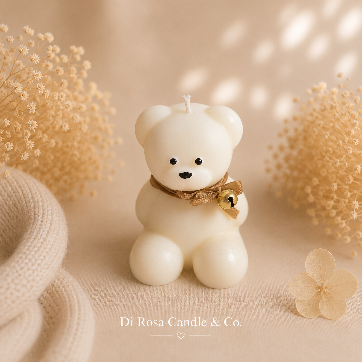 Teddy Kerze mit Glöckchen – süßes Geschenk mit Charme „Little Bear Bell“