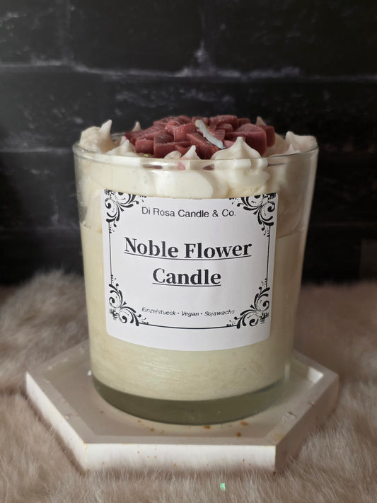 Noble Flower Candle
